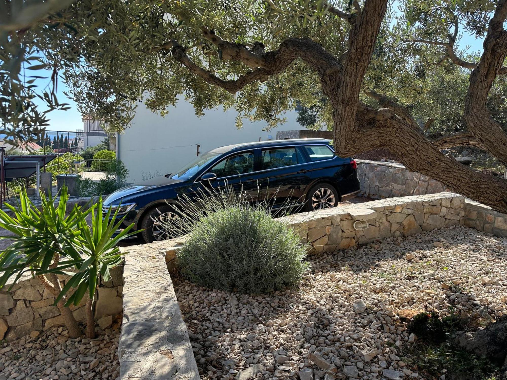 Primosten Apartments Екстериор снимка